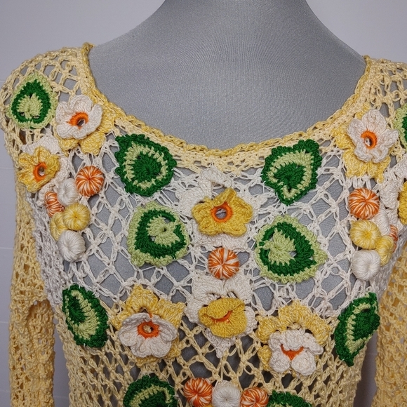 ADORABLE crochet floral swim cover/top S/M - Picture 4 of 13